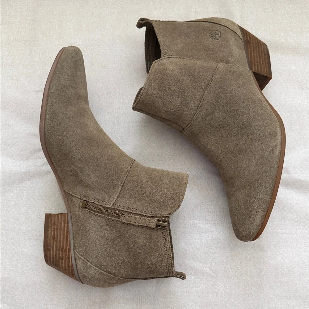 Timberland khaki suede ankle boots Ortholite Insole Side Zipper